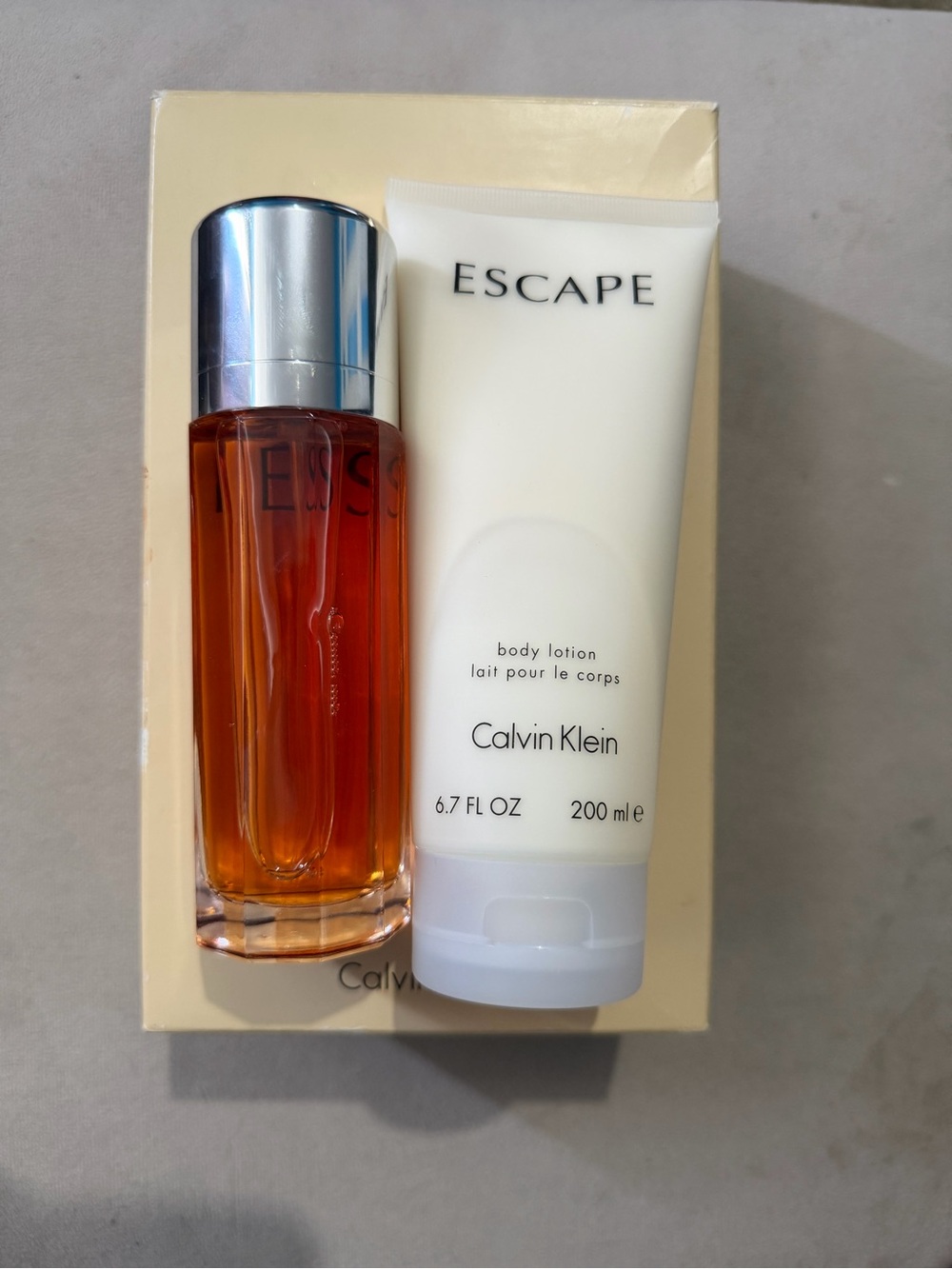 Calvin Klein Escape Gift Set
